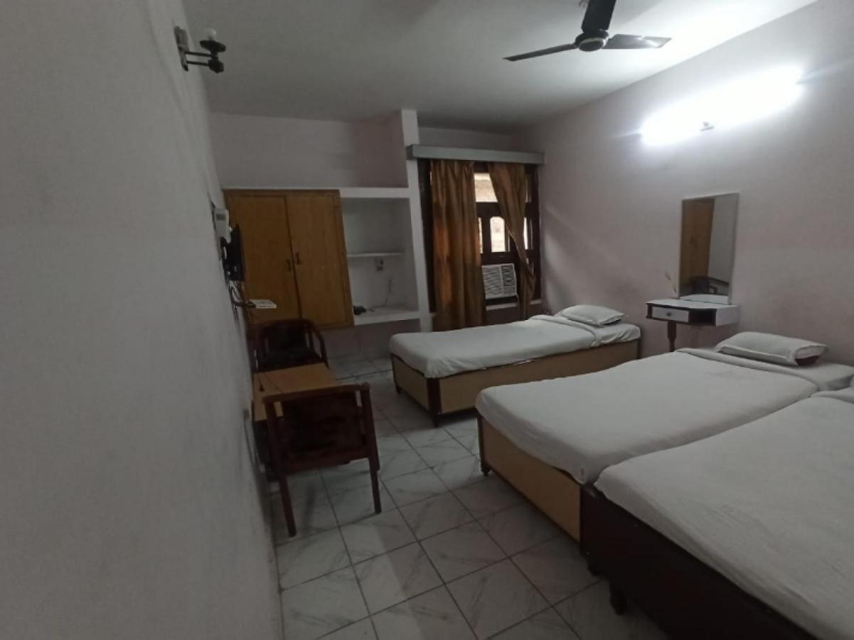 Oyo 80830 Hotel Buddha International Bodh Gaya Exterior photo